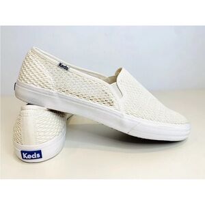 Keds Crochet Sneaker Women's 8
Double Decker Fashion Slip On Ortholite Ivory